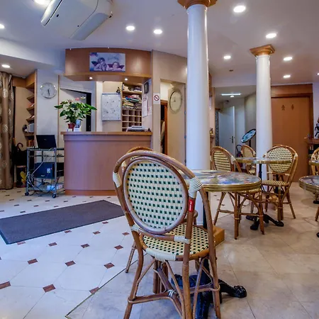מלון Grand Du Bel Air 2*